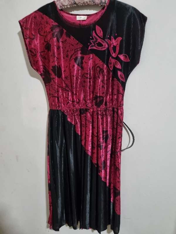 Vintage Topics Dress with belt - Size 36