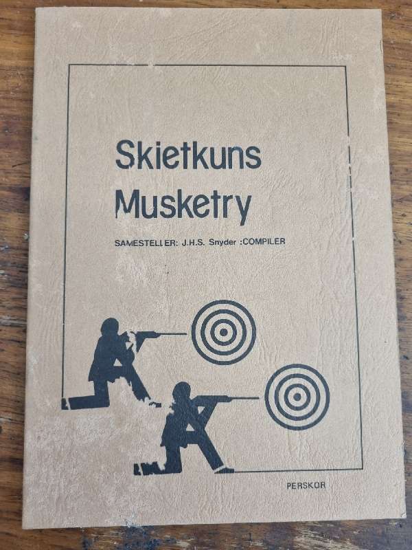 Skietkuns / Musketry - Small 22 page bilingual book