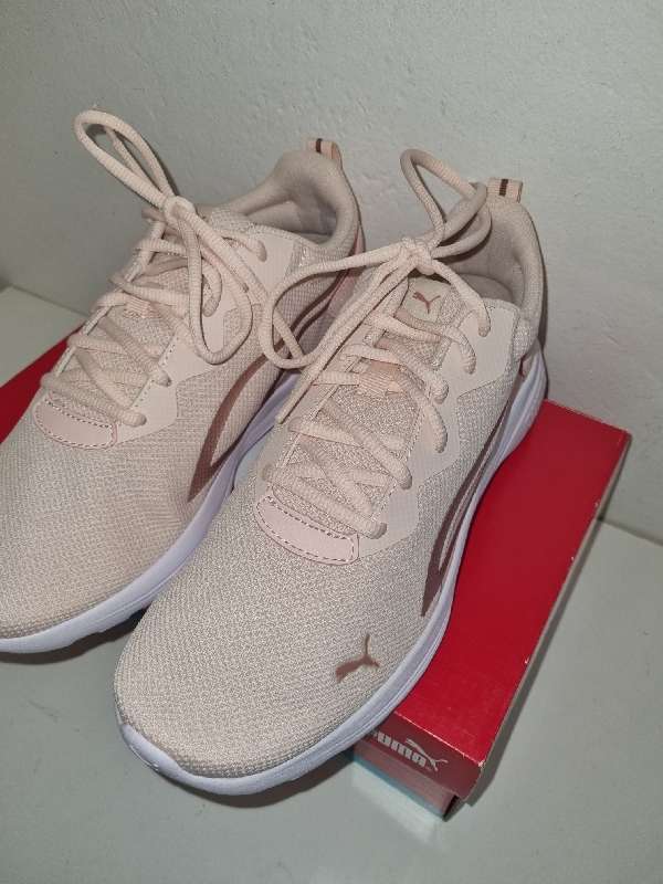 Puma All Day Active Sneakers - Size 6 - New in Box