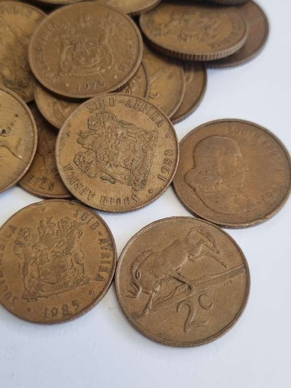 130 x 2c coins - 2 cent coins
