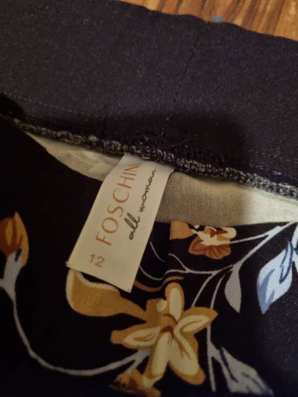 Foschini floral pants - Size 12