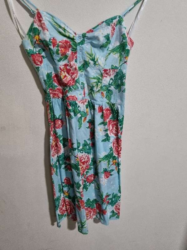 Beautiful Kelso Strappy Dress - Size 8