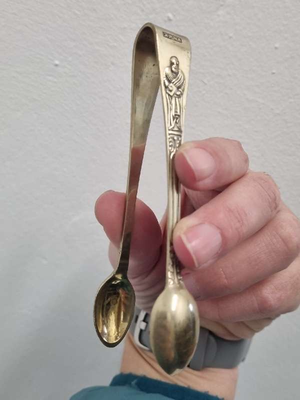 EPNS Apostle Sugar Tongs