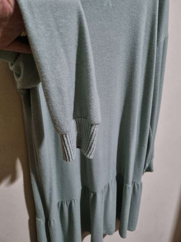 Woolworths Dress - Size M - Softest fabric
