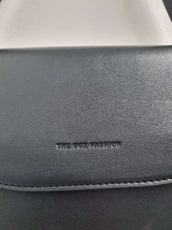 Black Saddle Bag Handbag - The Box Fashion  - Never used