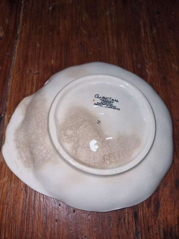 Beautiful small Carlton Ware plate - 14cm