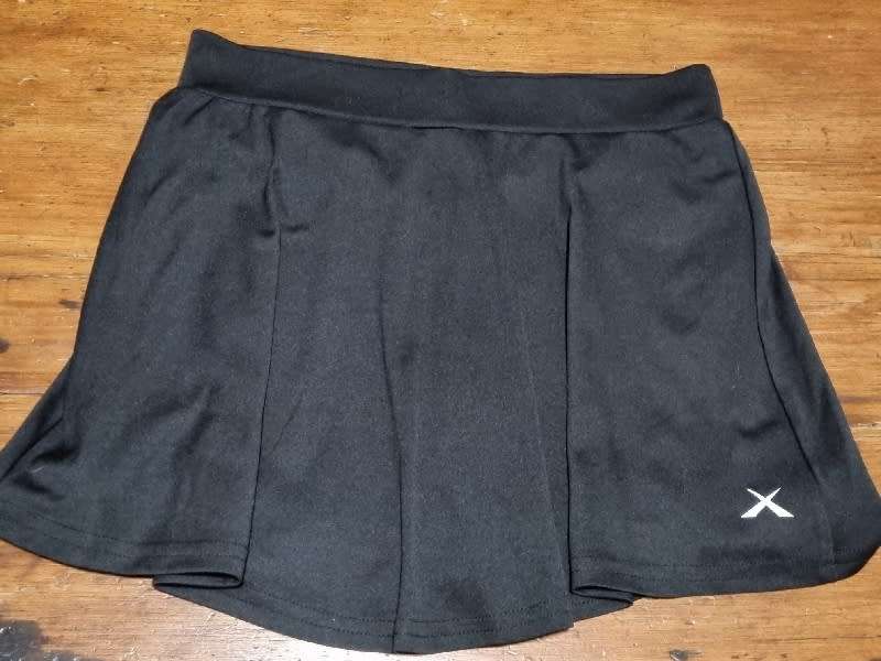 Black Tennis Skort - Size M - Maxed