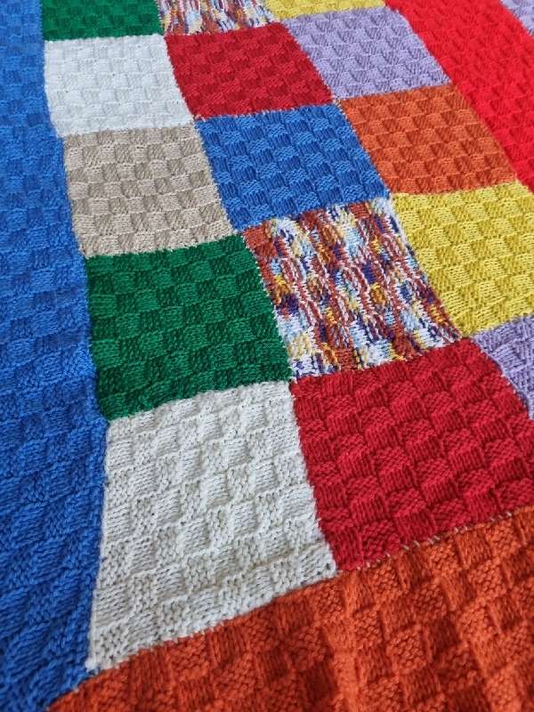 Beautiful Knit and Crochet Handcrafted Blanket - Size 1.7m x 2.1m
