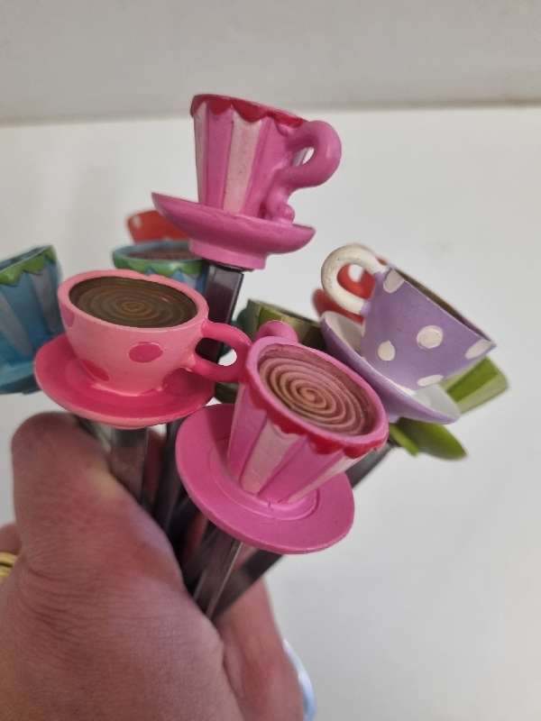 10 x Teaspoons with coffee cup detail - Beautiful!