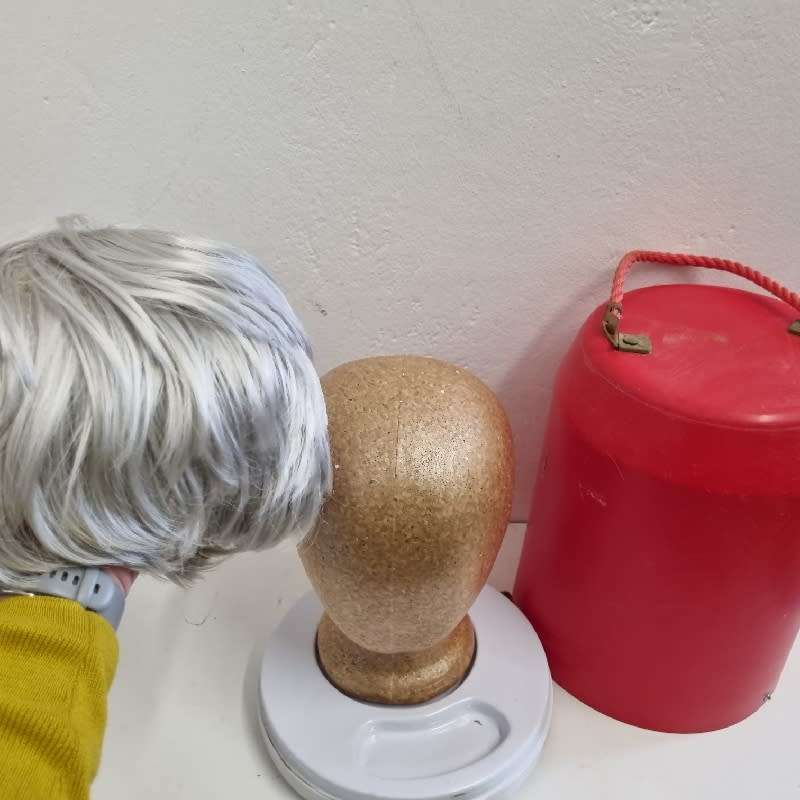 Vintage Grey wig with stand and container - Great condition