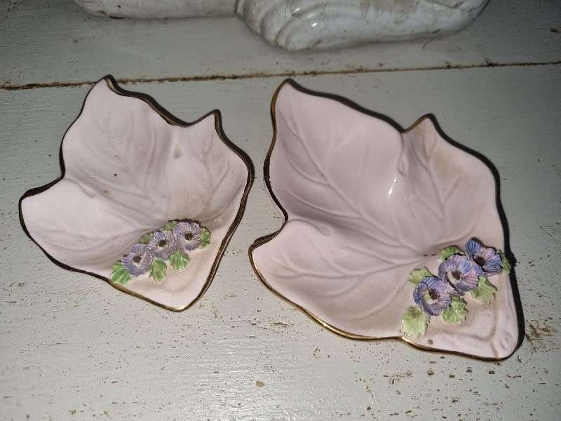 2 x Beautiful Vintage Adderley Bone China Small Dishes with finest floral detail