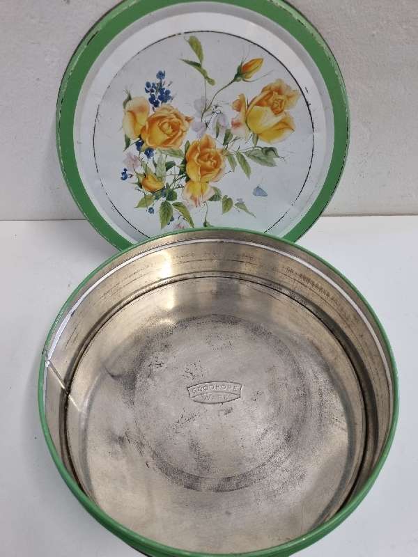 Vintage Goodhope Ware Floral Tin with removable bottom