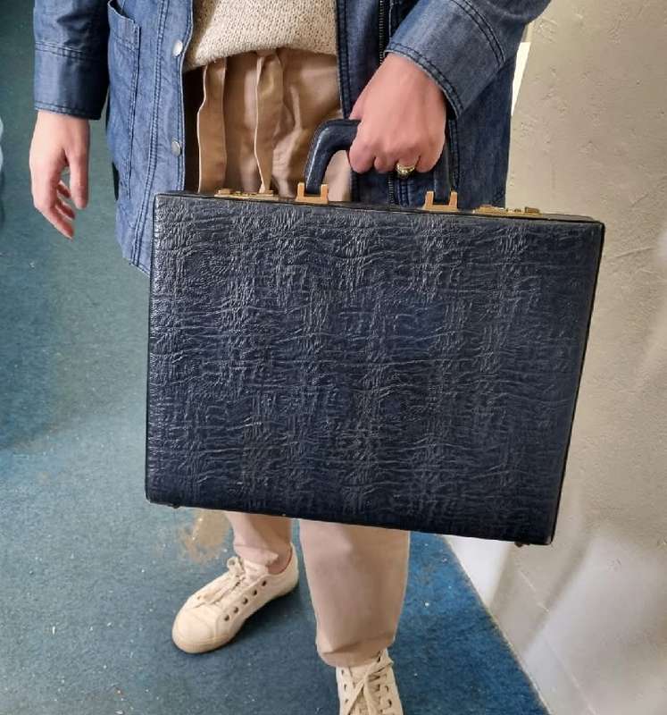 Vintage Genuine Leather Briefcase - Good condition