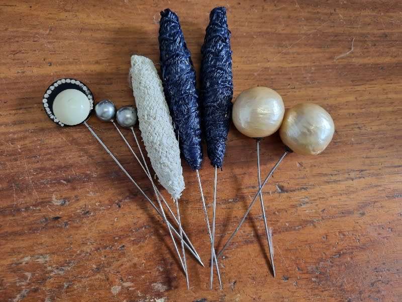 8 x Antique Hatpins