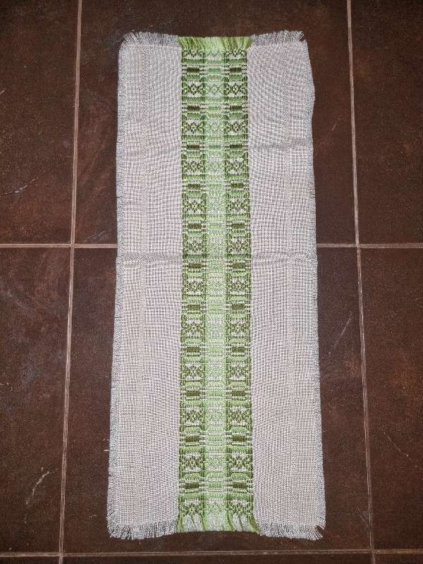 Vintage Table Runner / cloth - 86cm x 35cm