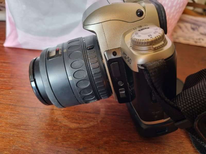 Pentax MZ-50 Camera