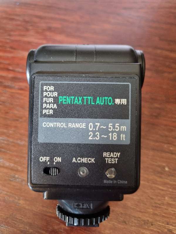 Pentax AF220T Flash