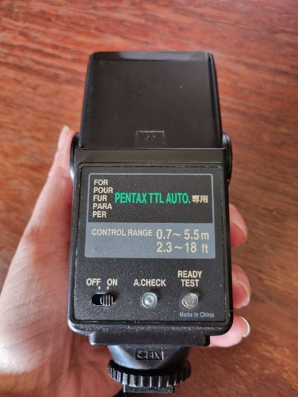 Pentax AF220T Flash