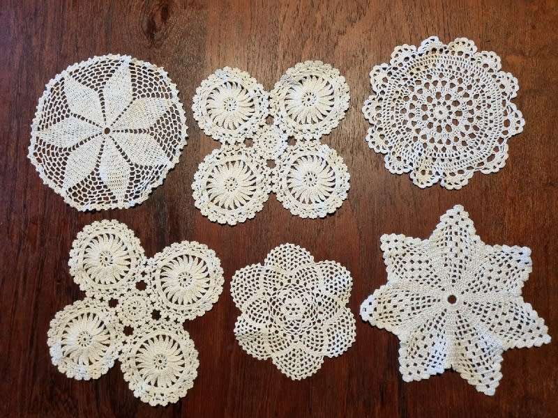 6 x Vintage Crochet Doilies