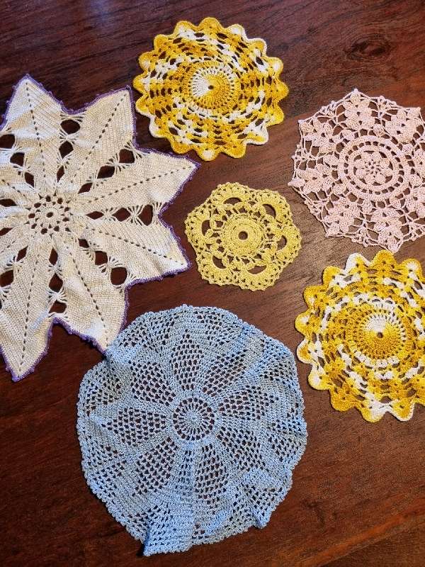6 x Colorful Vintage Crochet Doilies