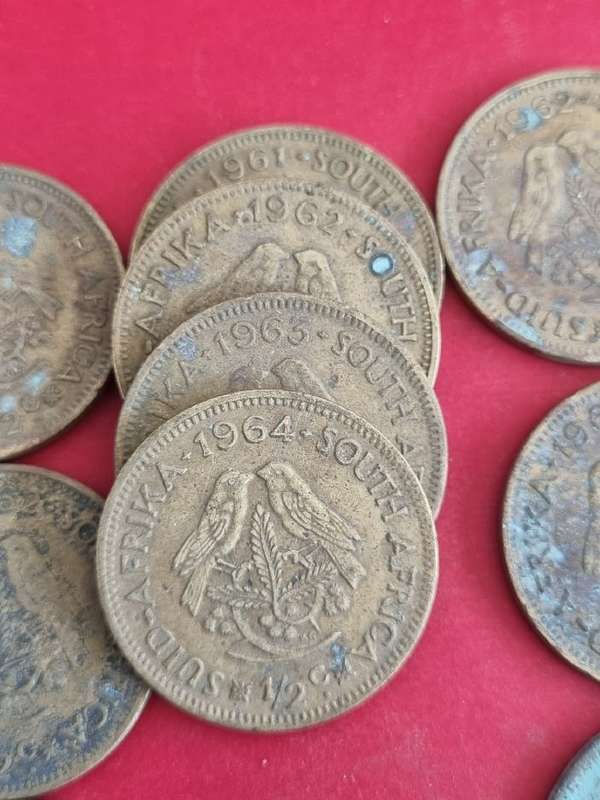 32 x 1/2 cent coins - 1961 - 1964