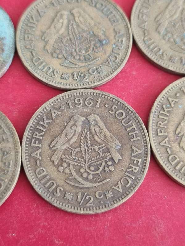 32 x 1/2 cent coins - 1961 - 1964