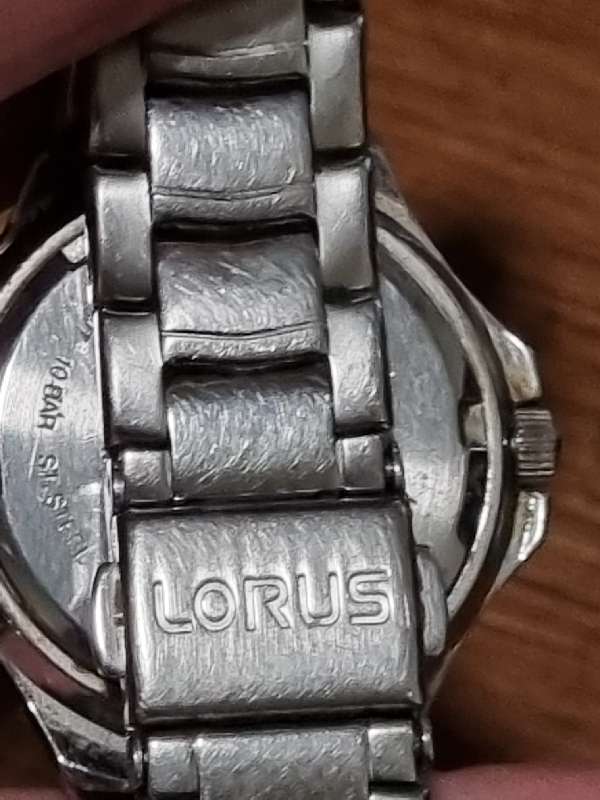 Lorus Ladies watch - Good Condition - Only needs new battery