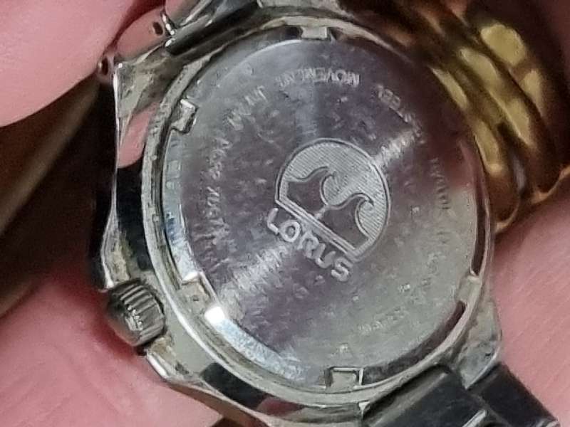 Lorus Ladies watch - Good Condition - Only needs new battery