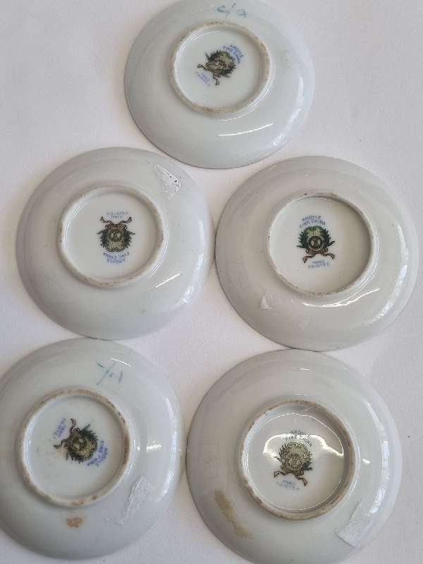 5 x Miniature Argyle Hand Painted Display Plates - Diameter 6.1cm each