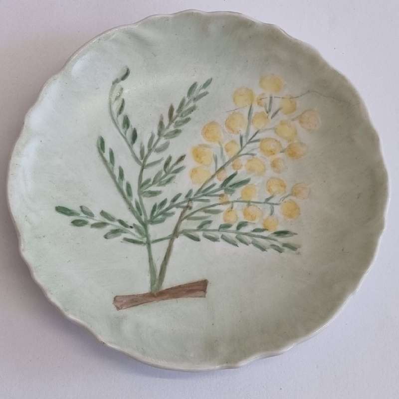 Vintage Small Display plate - J. Mowatt - Diameter - 10.2cm