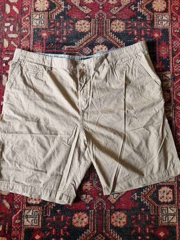 Oakridge Shorts - Size 42