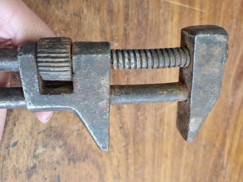 Monkey Wrench - Twisted Handle - Vintage Adjustable Wrench - Total Length 31cm