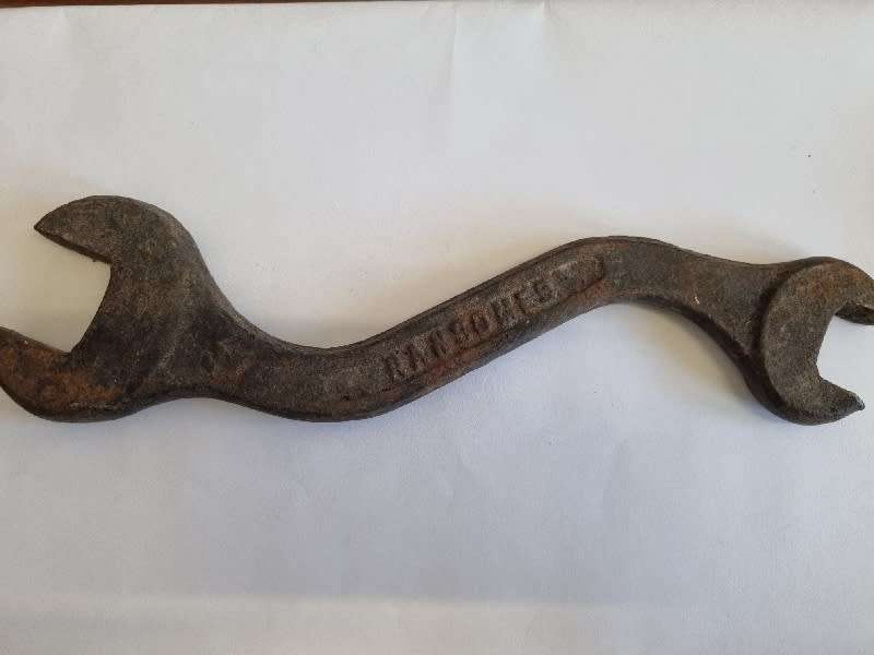 Ransomes Vintage Tool - 27cm