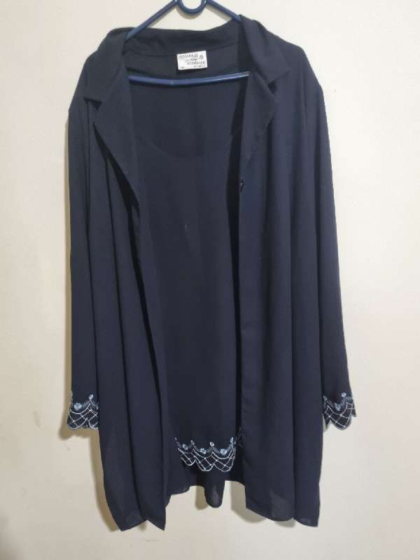 2 Piece  Navy Jacket and Top - Size 26 - Vivara Michelle