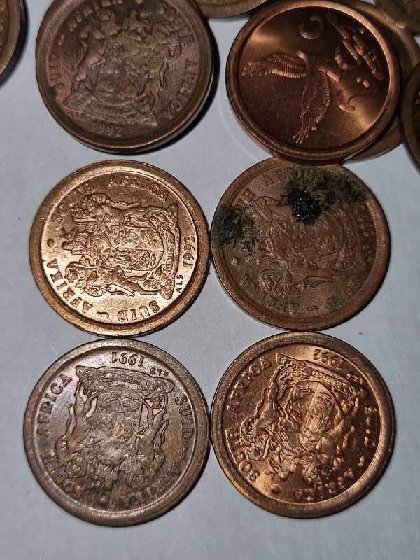 100 x 2c coins