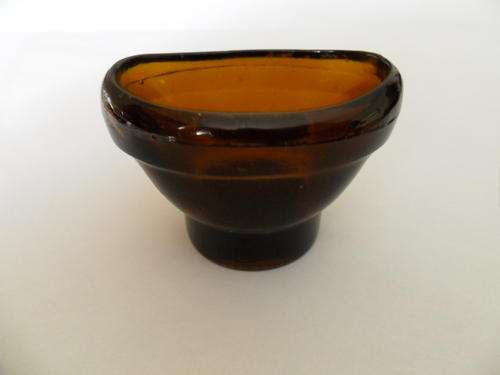 Brown Glass Eye Bath / Rinser