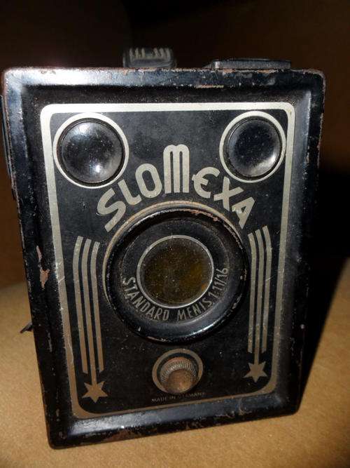 Slomexa Standard Menis 1:11/16 Black Box Camera - Made in Germany