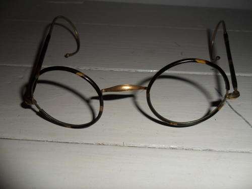 Antique Glasses - Frame only (No glasses)