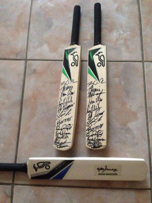 ** SA signed mini bats & Boucher ** DuPlessis - Elgar