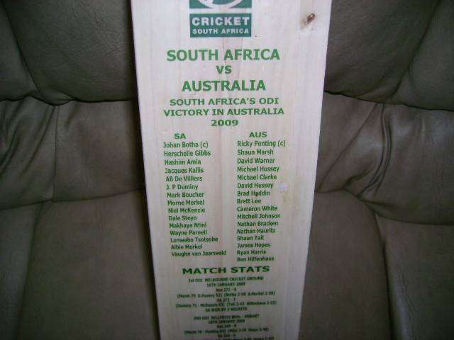 ** ALBIE MORKEL SIGNED ODI VICTORY BAT WITH STATS **
