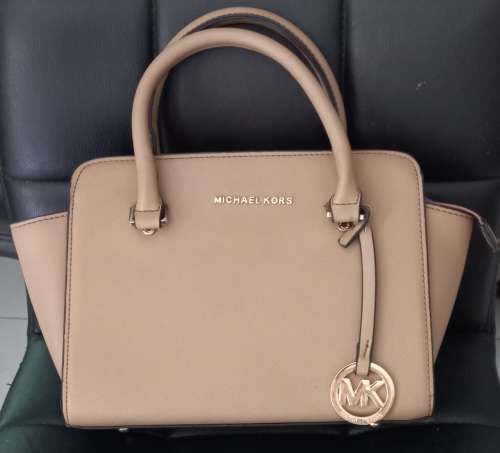 Beautiful MK handbag
