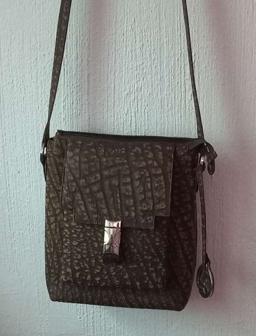 Lorenzi  Genuine Buffalo Leather Grossbody Messenger
