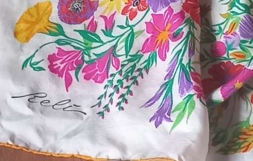 A Gorgeous  Vintage  Reli Designer Silk Scarf