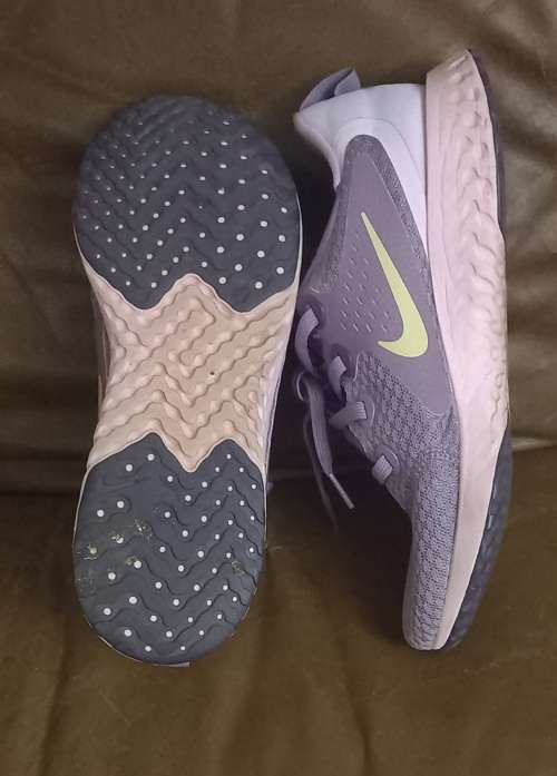 Nike react sneakers