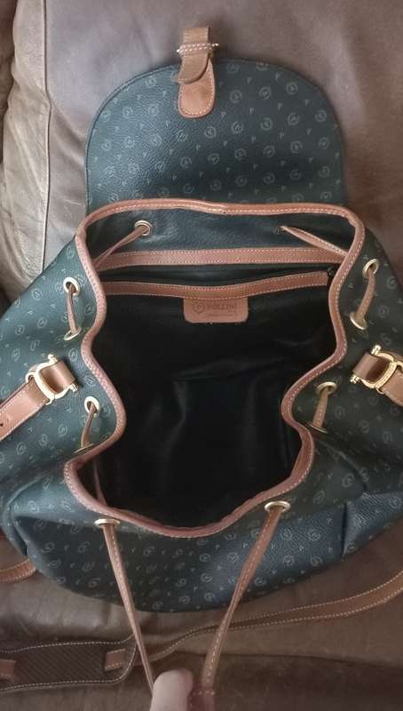 Gorgeous Pollini backpack
