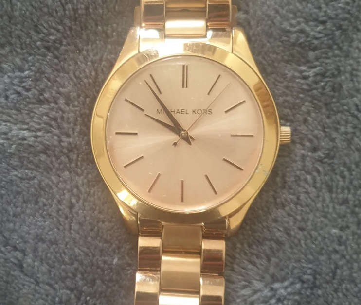 Gorgeous Michael Kors watches. Rose gold. Model number: MK - 3197.