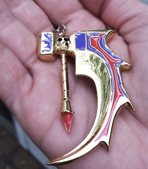 DOTA 2 Golden Basher of Mage Skulls - Keychain