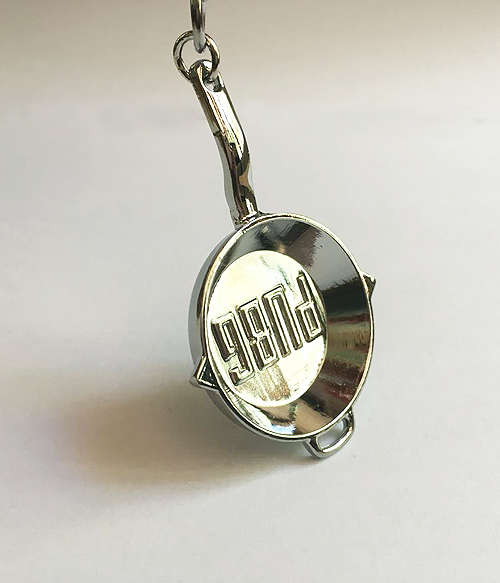 PUBG Silver Frying Pan - Keychain