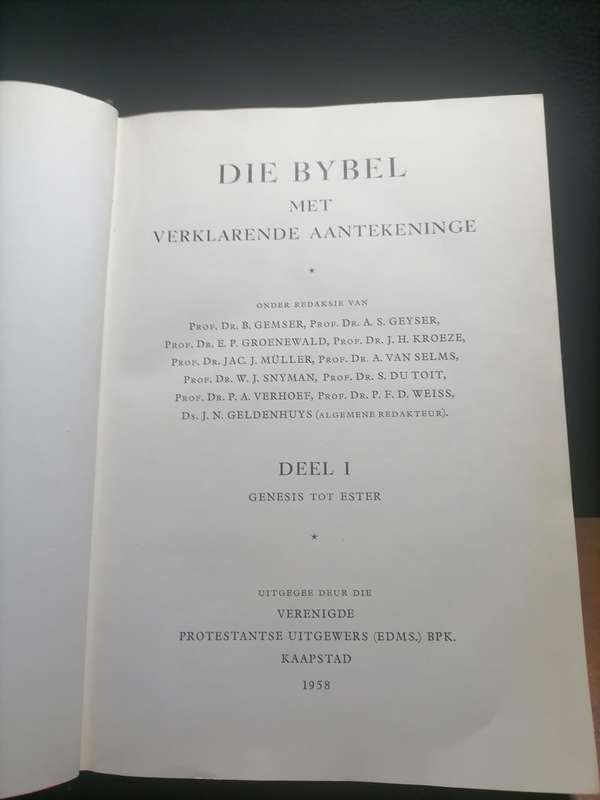 Die Bybel Met Verklarende Aantekeninge Book I, II, III