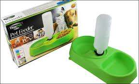 Pet Feeder Dogs and Cats